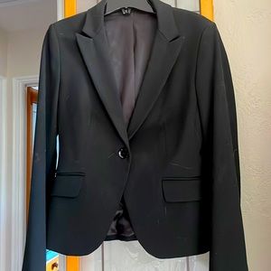 Women’s Express Black Blazer